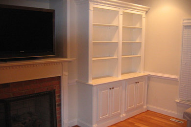 Built-ins and bookcases