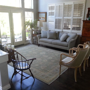 Pakestani Hand Knotted Rug for Living Room