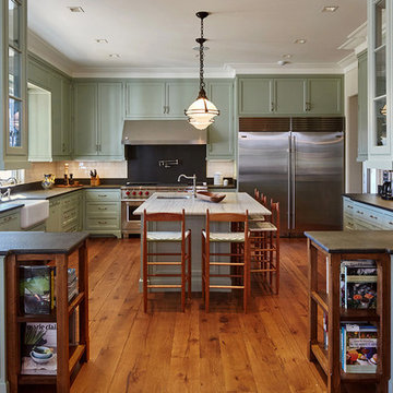 Lake House CT