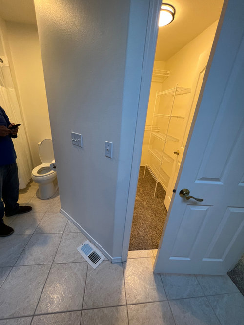 Help with primary (master) bedroom bathroom closet layout