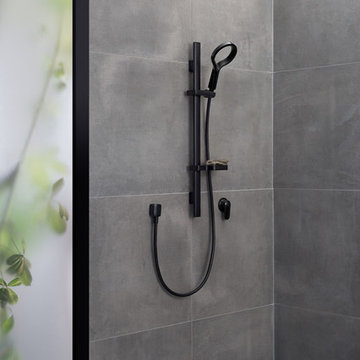 Aio Shower