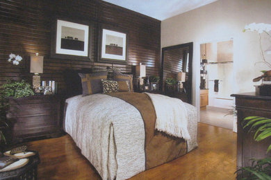 Small trendy home design photo in Los Angeles