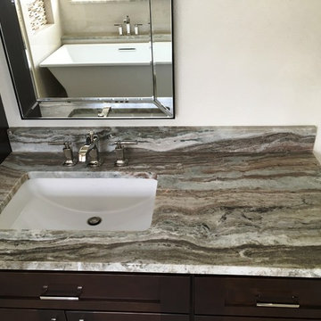 MASTER BATHROOM - Free Standing Tub / Crema Marfil Tile / White Reef Granite