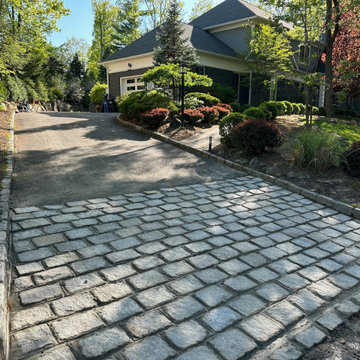 Cool Elegance: Embracing Gray Tones in your Outdoor Patio Haven