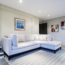 Living room furniture - off white/cream