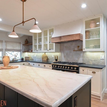 Deluxe Vanity and Kitchen Bathroom and Kitchen Fixtures