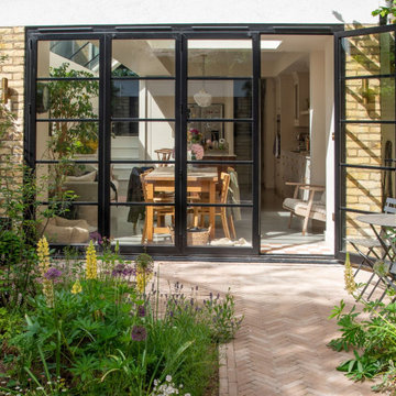 Fulham courtyard