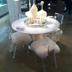 NIBA Home Showroom - Furniture