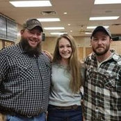 Dustin Thoms's photo