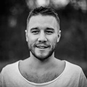 Andrew Galucki's photo