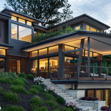 The Stepping House