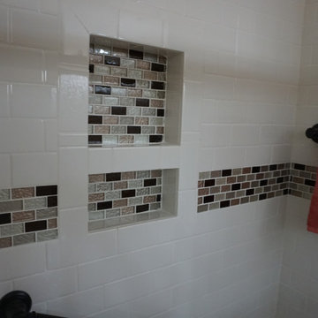 Glass shower accent