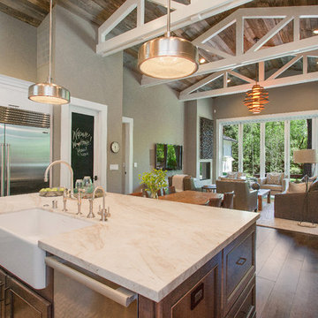 Alamo Farmhouse