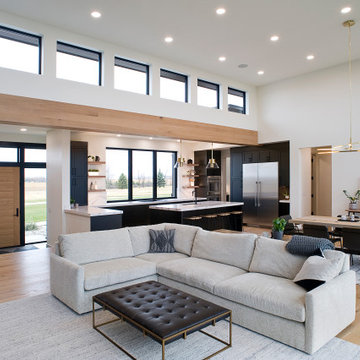 Riverside Modern Residence
