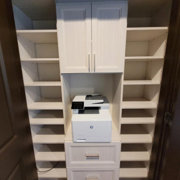 Short Hills Traditional Office Storage