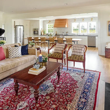 Traditional Southern Farmhouse Kitchen