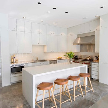 Contemporary Multi-generational Compound
