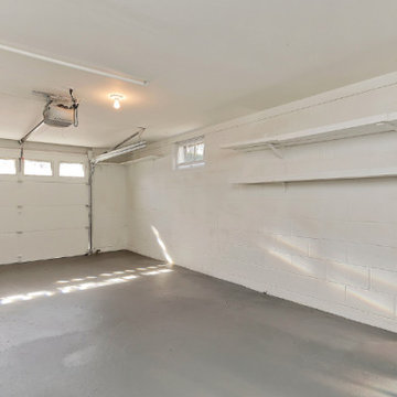 Single-Family Ranch House 2