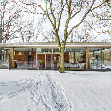 Houzz TV: See What It’s Like to Live in a Glass House