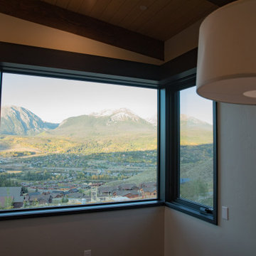 Silverthorne Mountain Contemporary