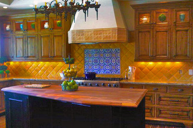Kitchen - mediterranean kitchen idea in Phoenix