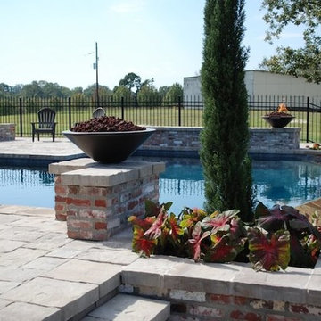 Negative edge concrete pool
