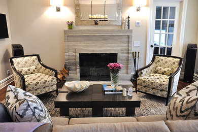 Inspiration for a transitional living room remodel in New York