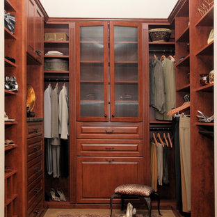 Royal Palm Closet Design & Fine Cabinetry Review]