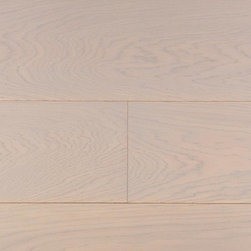 European Oak &frac34;&rdquo; Hardwood Flooring, Light Brown, hint of white, Weimar - Hardwood Flooring