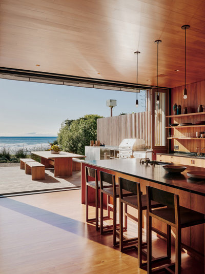 Houzz Tour: A Modern Surf House Full of California Craftsmanship