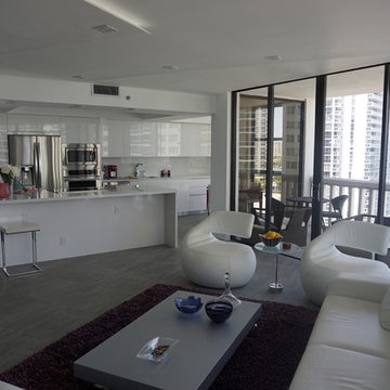 Hamptons West Condominium