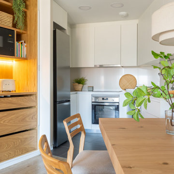 Un hogar cálido y contemporáneo en el corazón de Barcelona