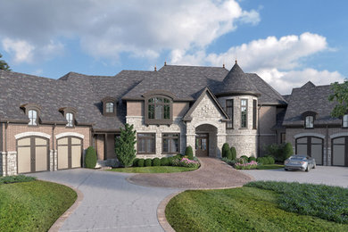 Victorian exterior home idea in Cincinnati
