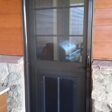 Retractable screens