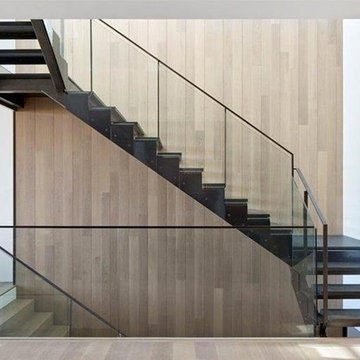 Light Grey Stone - 7 1/2" European Oak