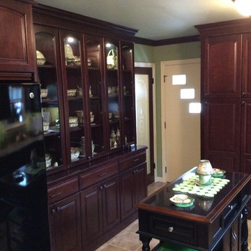 Kraftmaid Montclair Cherry Cabernet