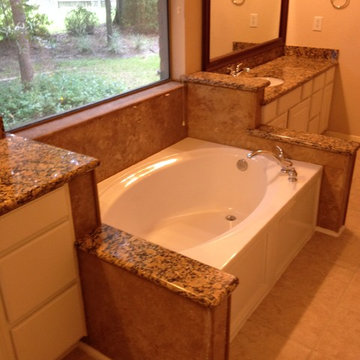 Tub surround