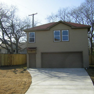 Garage Apartments/Garages