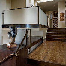 hall/railing