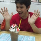 Hongyi Li's photo