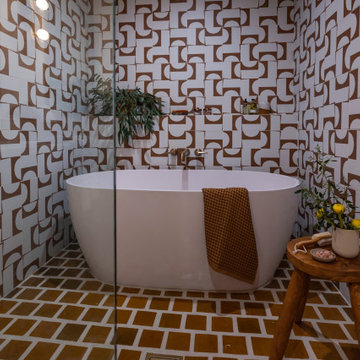 Melissa McCarthy's The Great Giveback: Master Bathroom Remodel