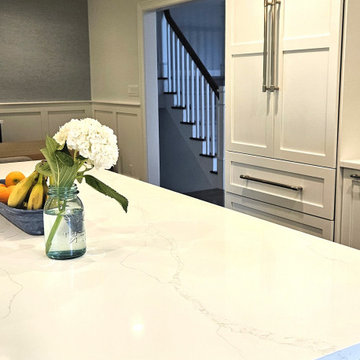 Modern Coastal Kitchen & Dining Room