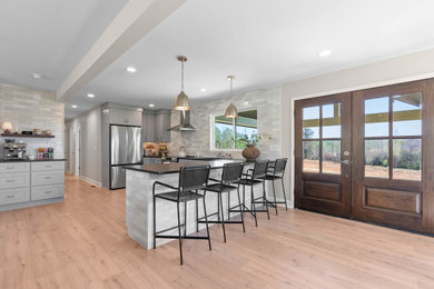 Entryway - country entryway idea in Other