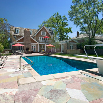Glencoe, IL Swimming Pool and Integrated Hot Tub