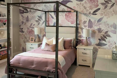 Girl's Bedroom Pinks Floral Wallpaper
