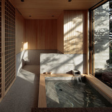 Bath & Toilet