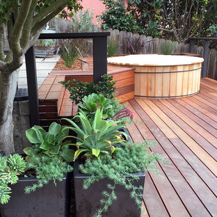 Oakland Cedar Hot Tub