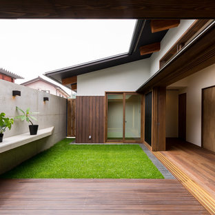 他の地域の和風のおしゃれな中庭のテラス (張り出し屋根) の写真