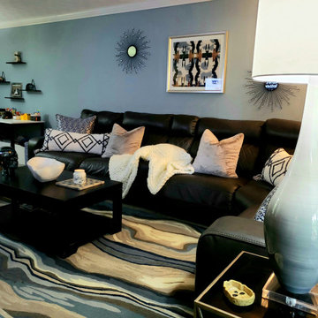 Living Space with Multiple Uses!