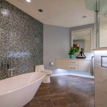 Contemporary + Artistic Lake Home